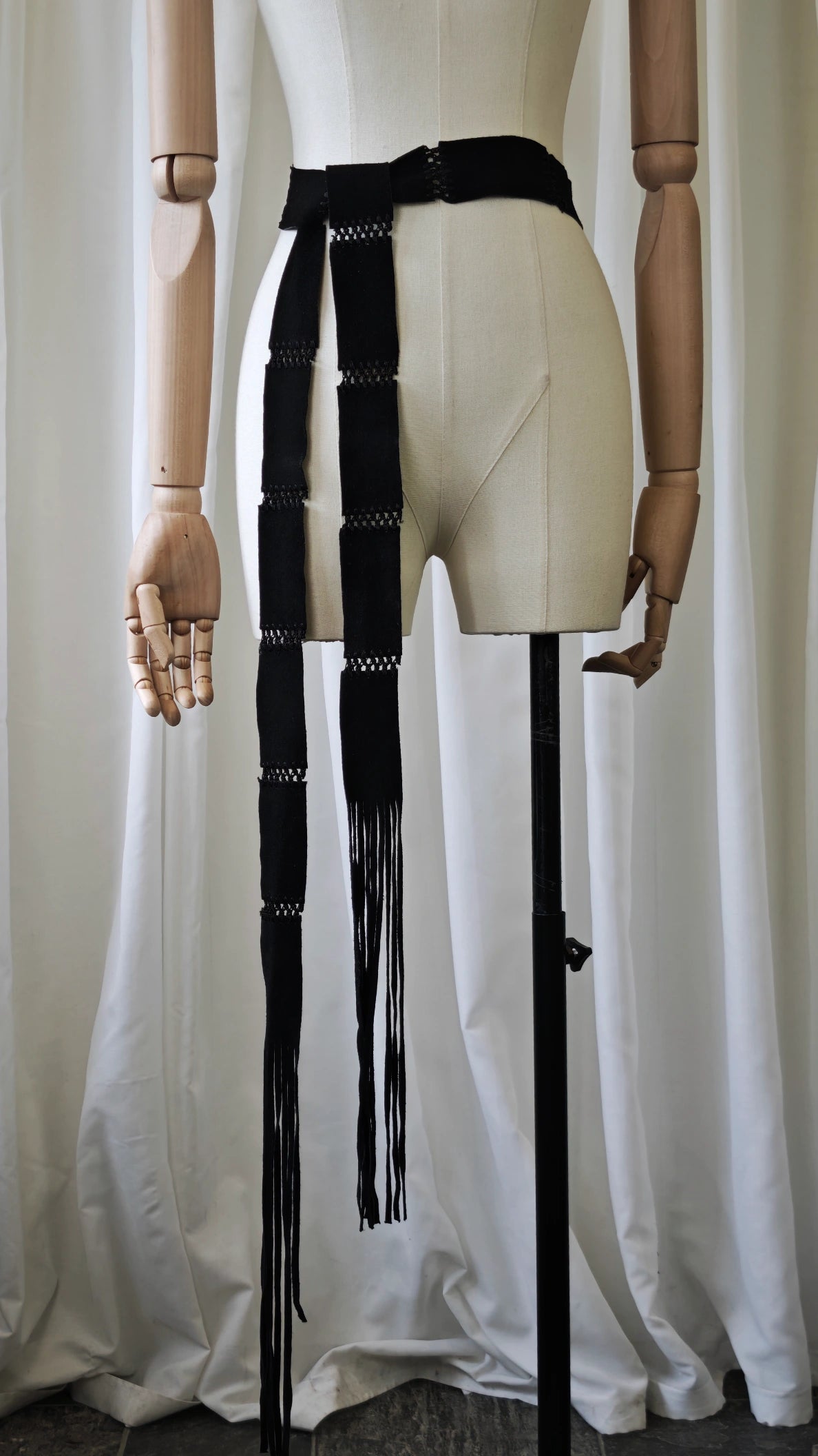 Suède skinny scarf